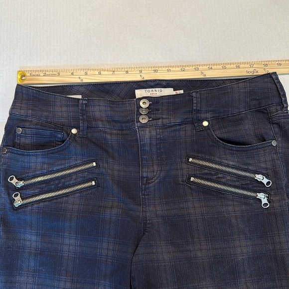 Torrid Multi-Zip Jeggings - Multi-Color Plaid Size 18R - Picture 6 of 15